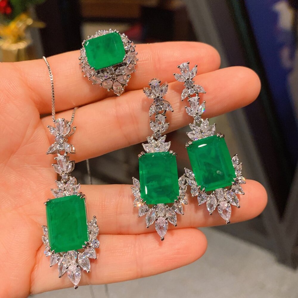 925 Sterling Silver Emerald Gemstone Necklace Pendant Earrings Set